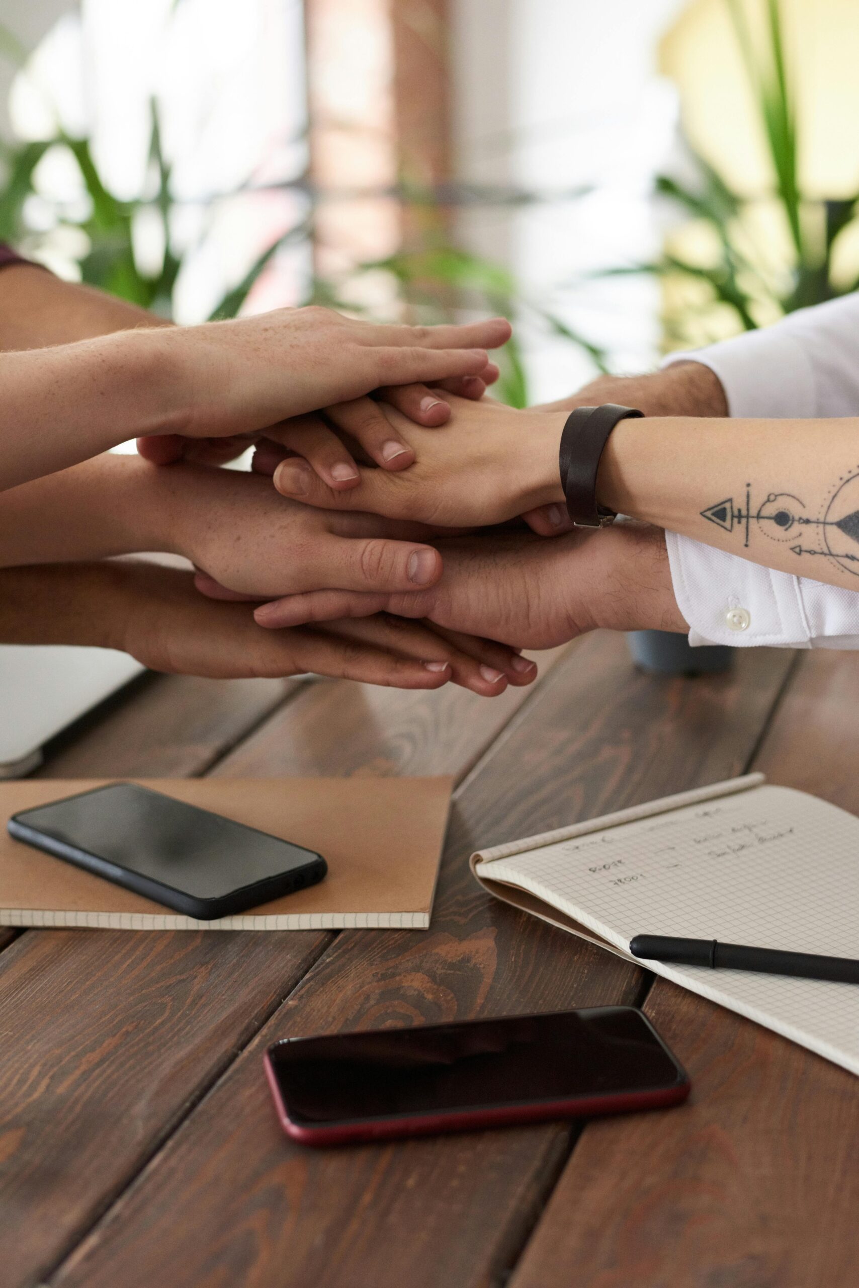pexels-photo-3184431-3184431 symbolizing unity and teamwork of pinzdigital agency